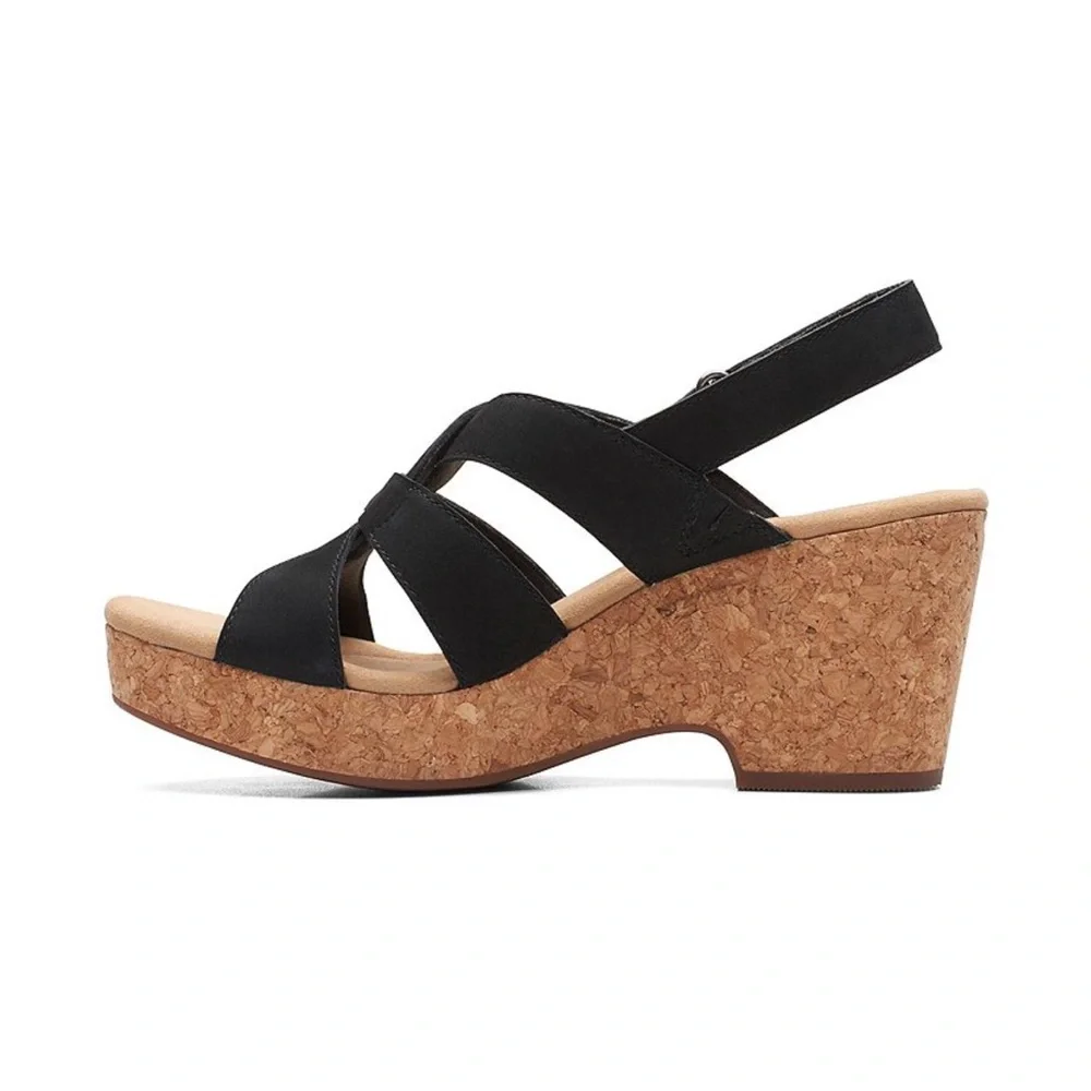 Clarks Black Nubuck Giselle Beach Wedge Sandal – Size 8.5M - Picture 2 of 13